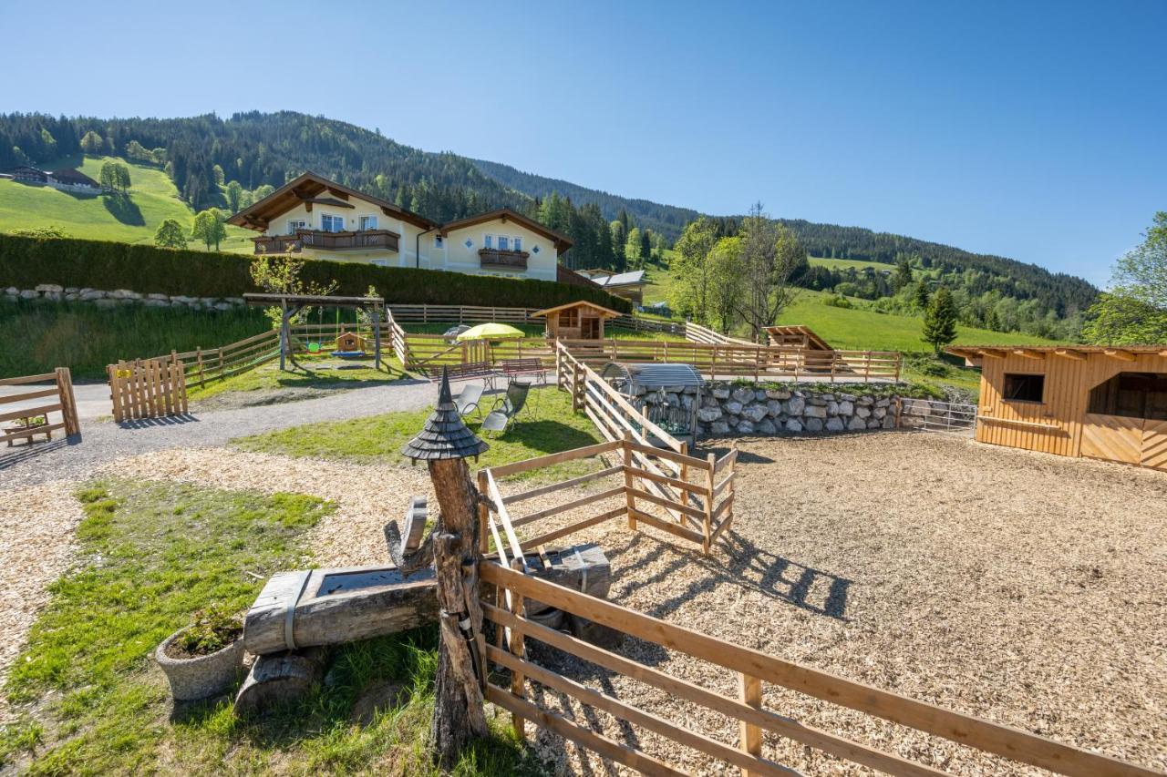 Parchenbauernhof Horner Hotel Flachau Exterior photo